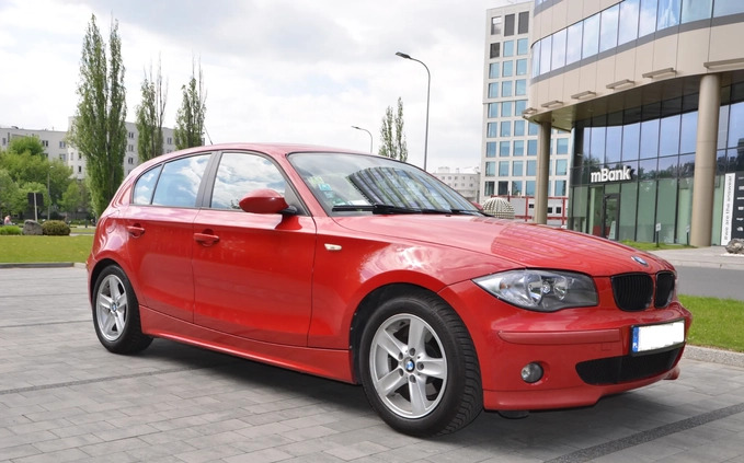 BMW Seria 1 cena 11500 przebieg: 303880, rok produkcji 2005 z Kraków małe 56